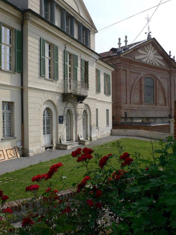 Dimora Castello Dei Conti Panzió Trinità Kültér fotó